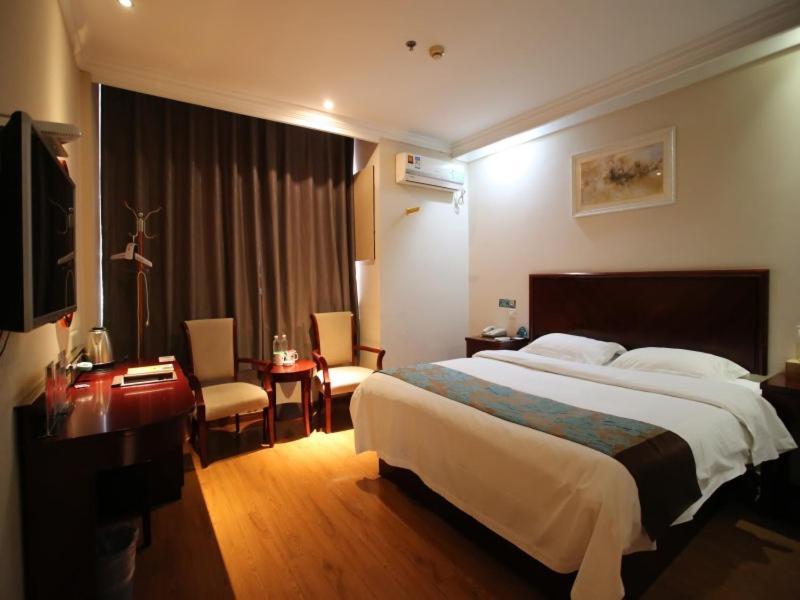 Greentree Inn Jiangsu Wuxi Yangjian Xihu Road Express Hotel Ngoại thất bức ảnh